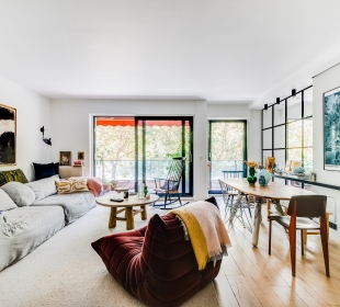 Cozy Paris - image